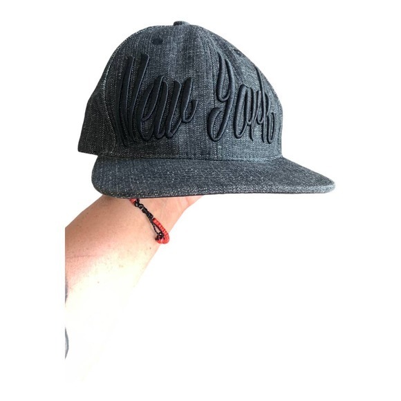 Top Level Black/Grey New York Embroidered Flat bill Cap - Picture 2 of 4